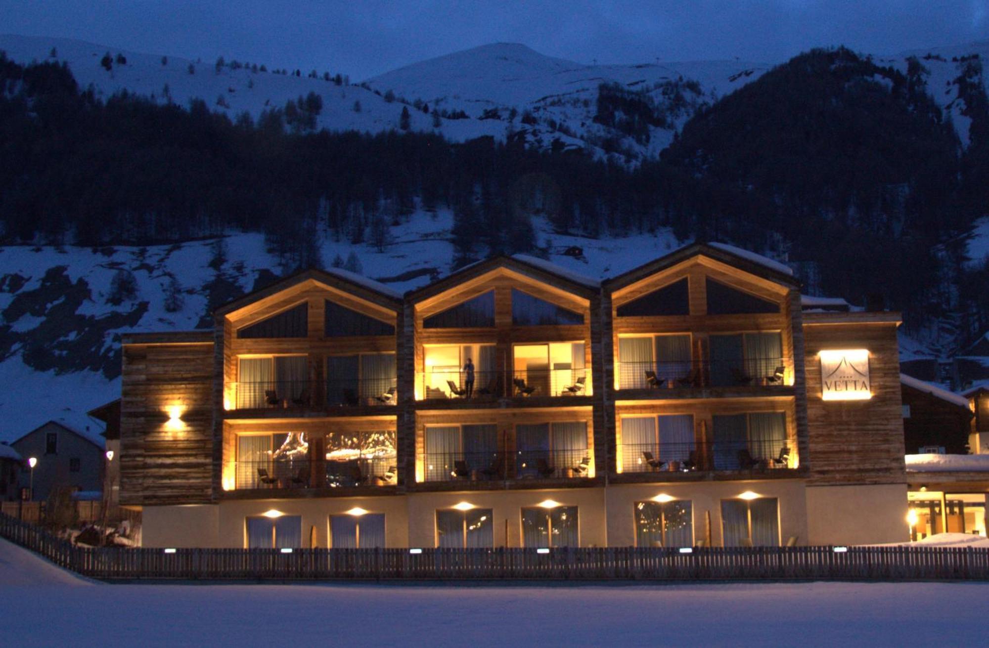 Отель Vetta Alpine Relax Ливиньо Экстерьер фото